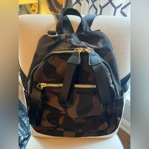 New camo purse backpack